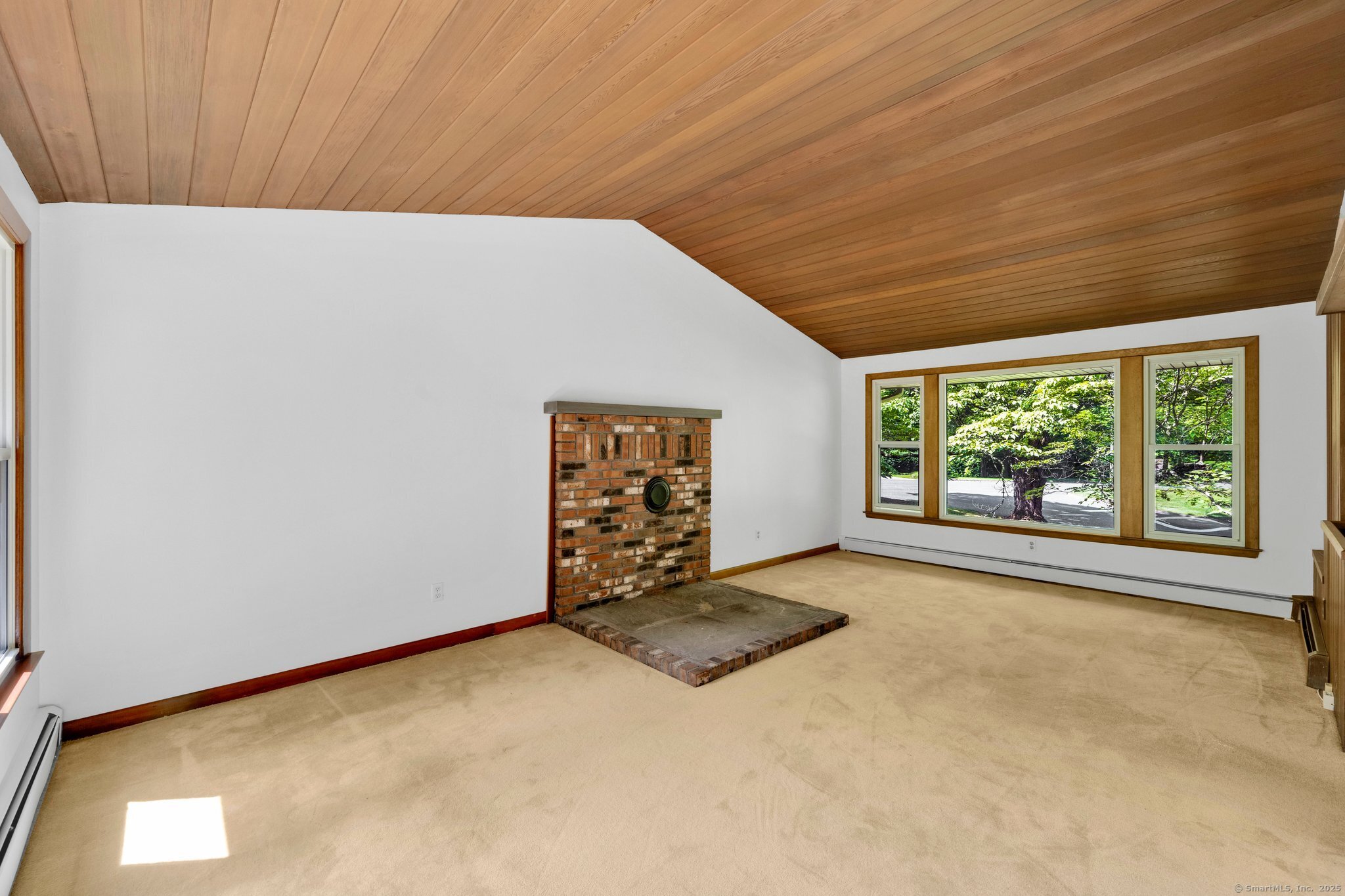35 Willow Stream Drive