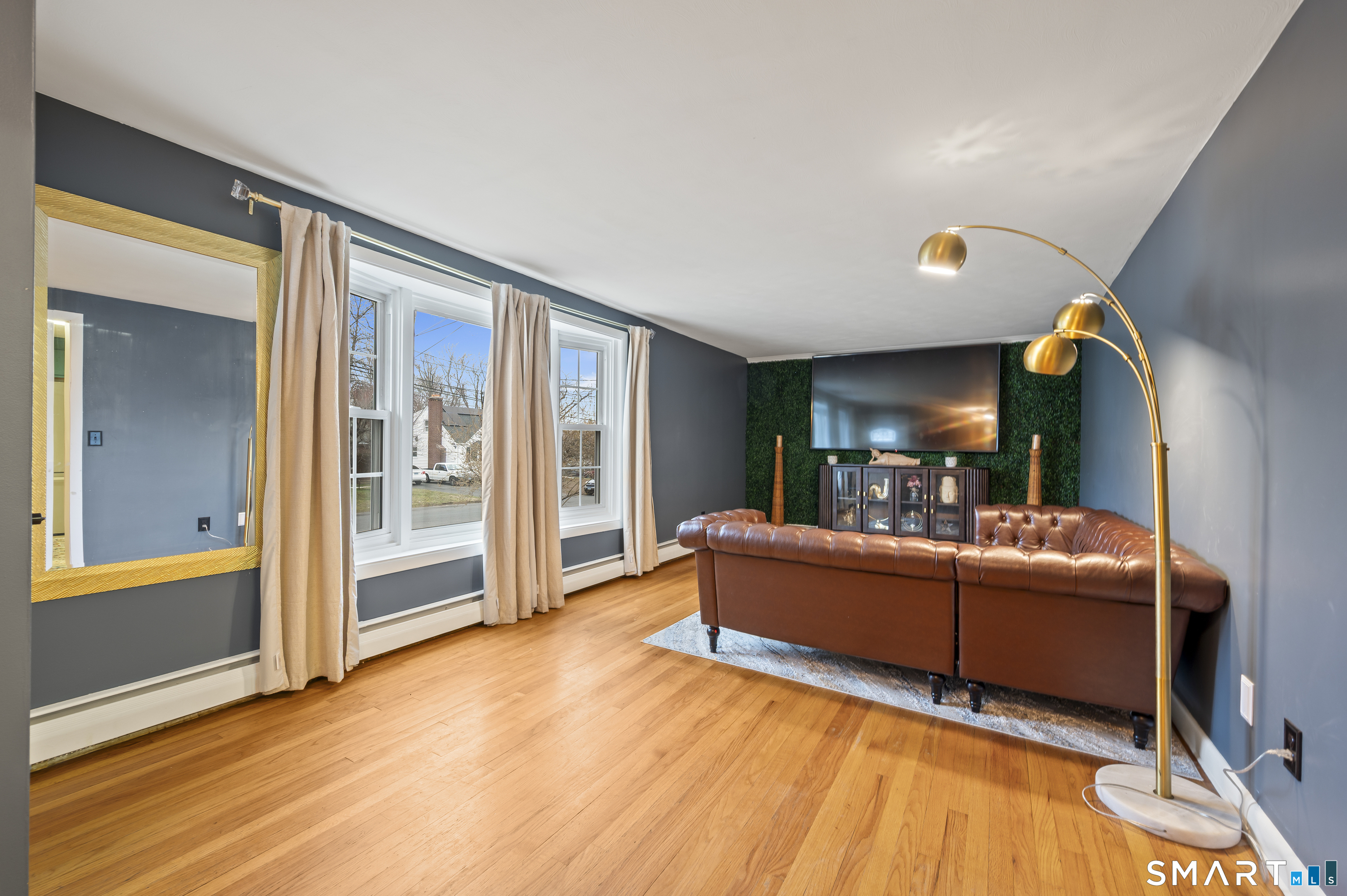 40 Hutchinson Street