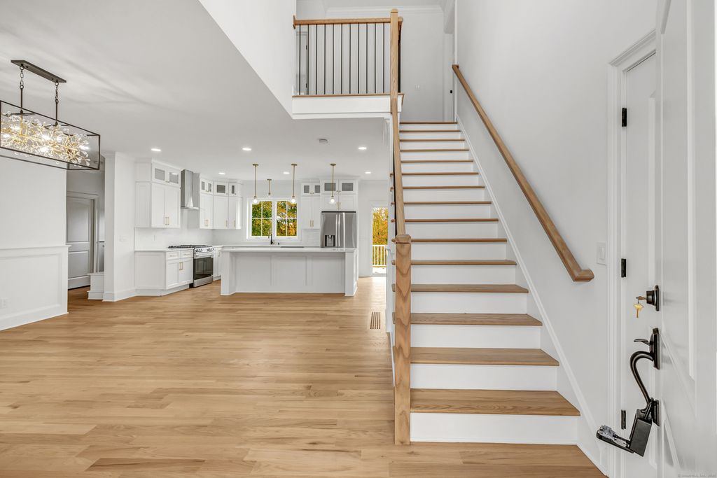 Photo of 128 Barn Hill Road, Monroe, CT 06468 (MLS # 24133772)