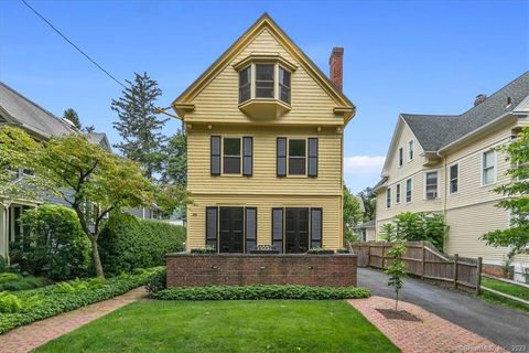 Photo of 266 Everit Street, New Haven, CT 06511 (MLS # 24165035)