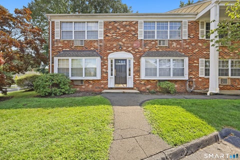 Condo For Sale - 287 Hamilton Avenue #4D<br/> Stamford, CT 06902