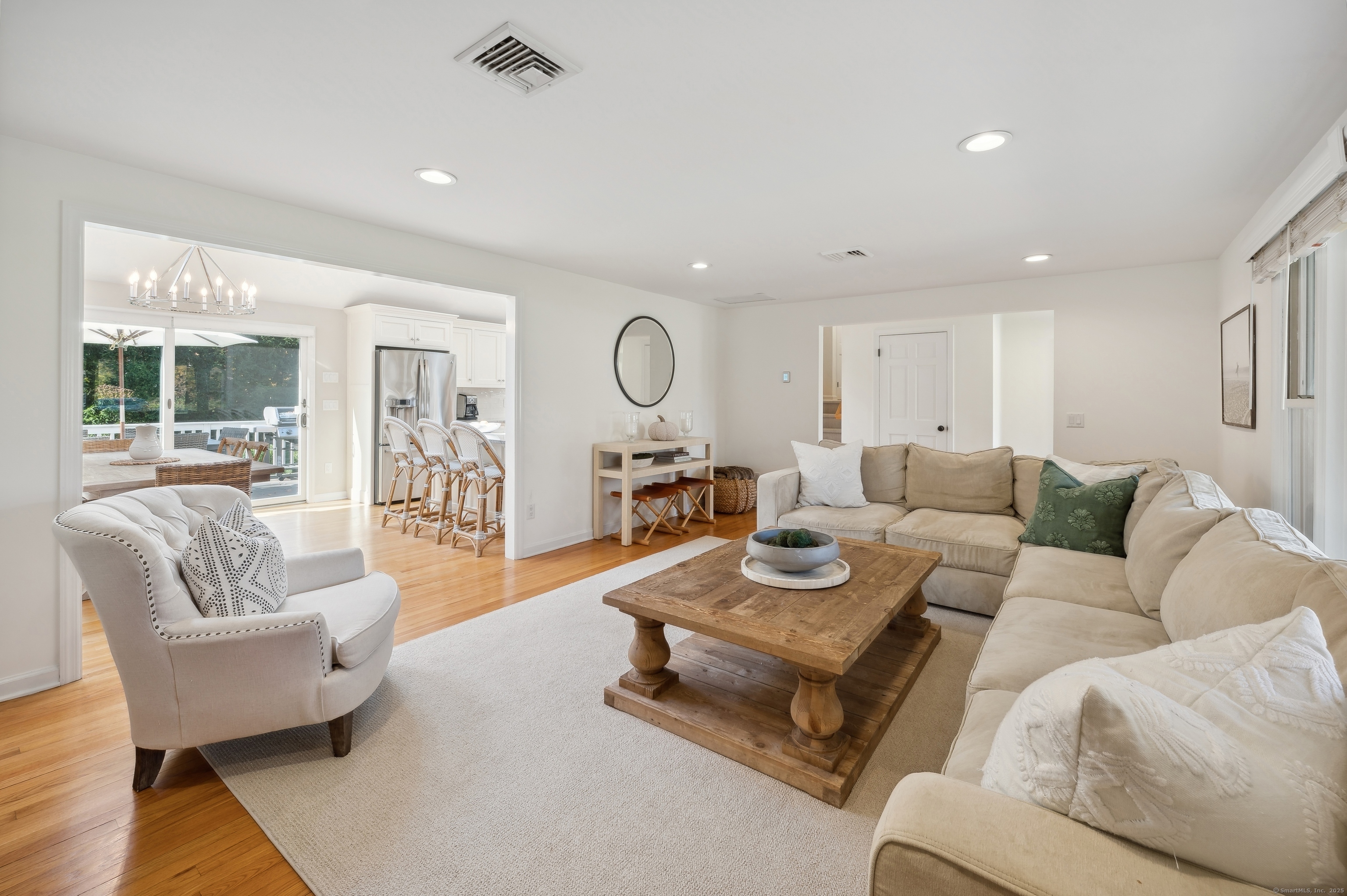 238 Thornridge Drive, Stamford, Connecticut image 2
