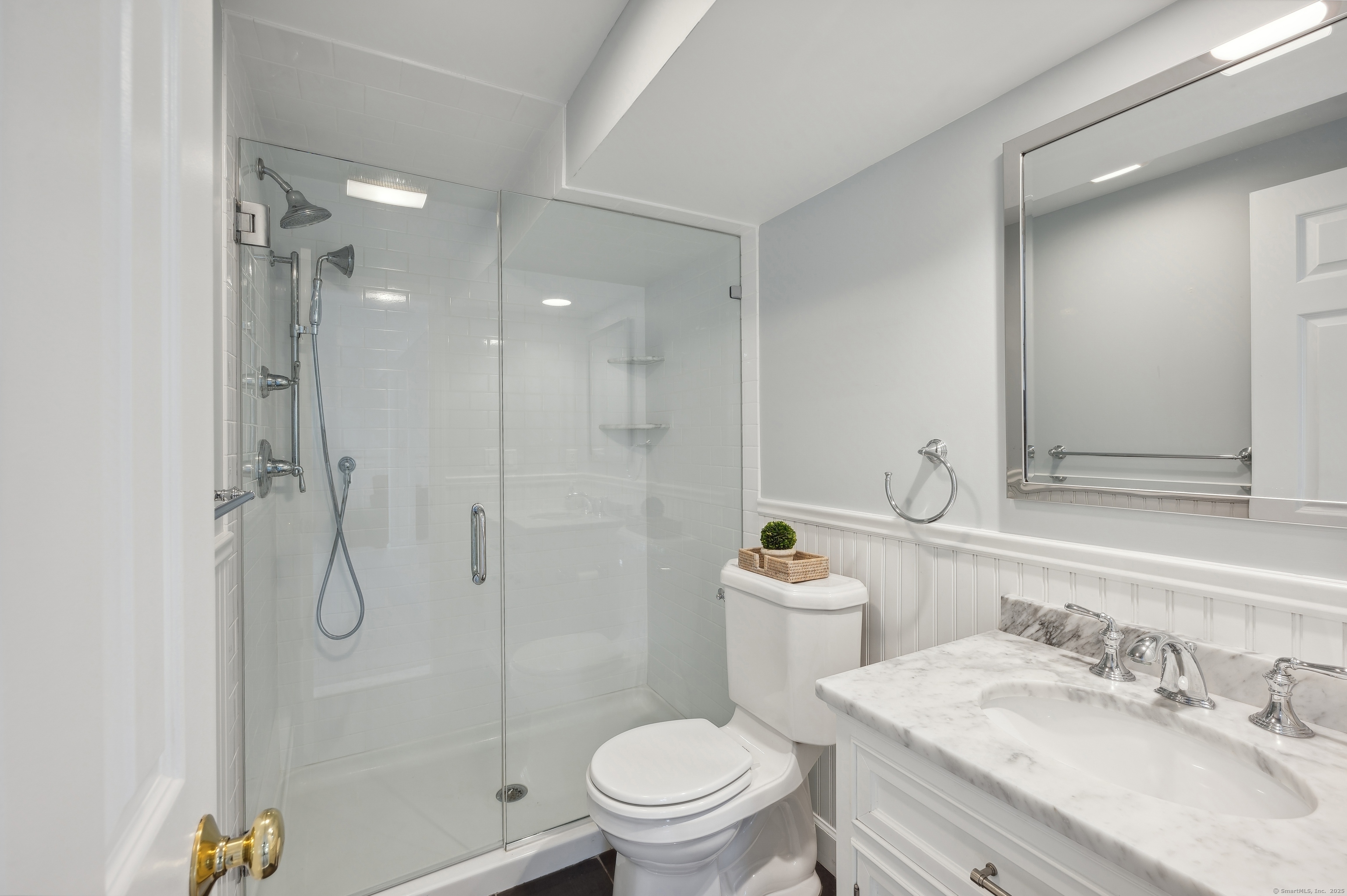 238 Thornridge Drive, Stamford, Connecticut image 16