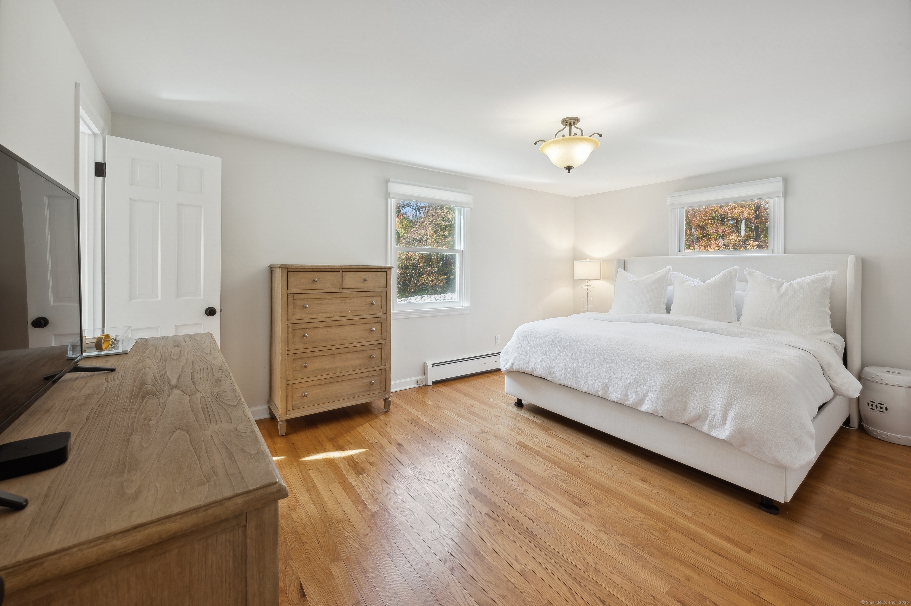 238 Thornridge Drive, Stamford, Connecticut image 9