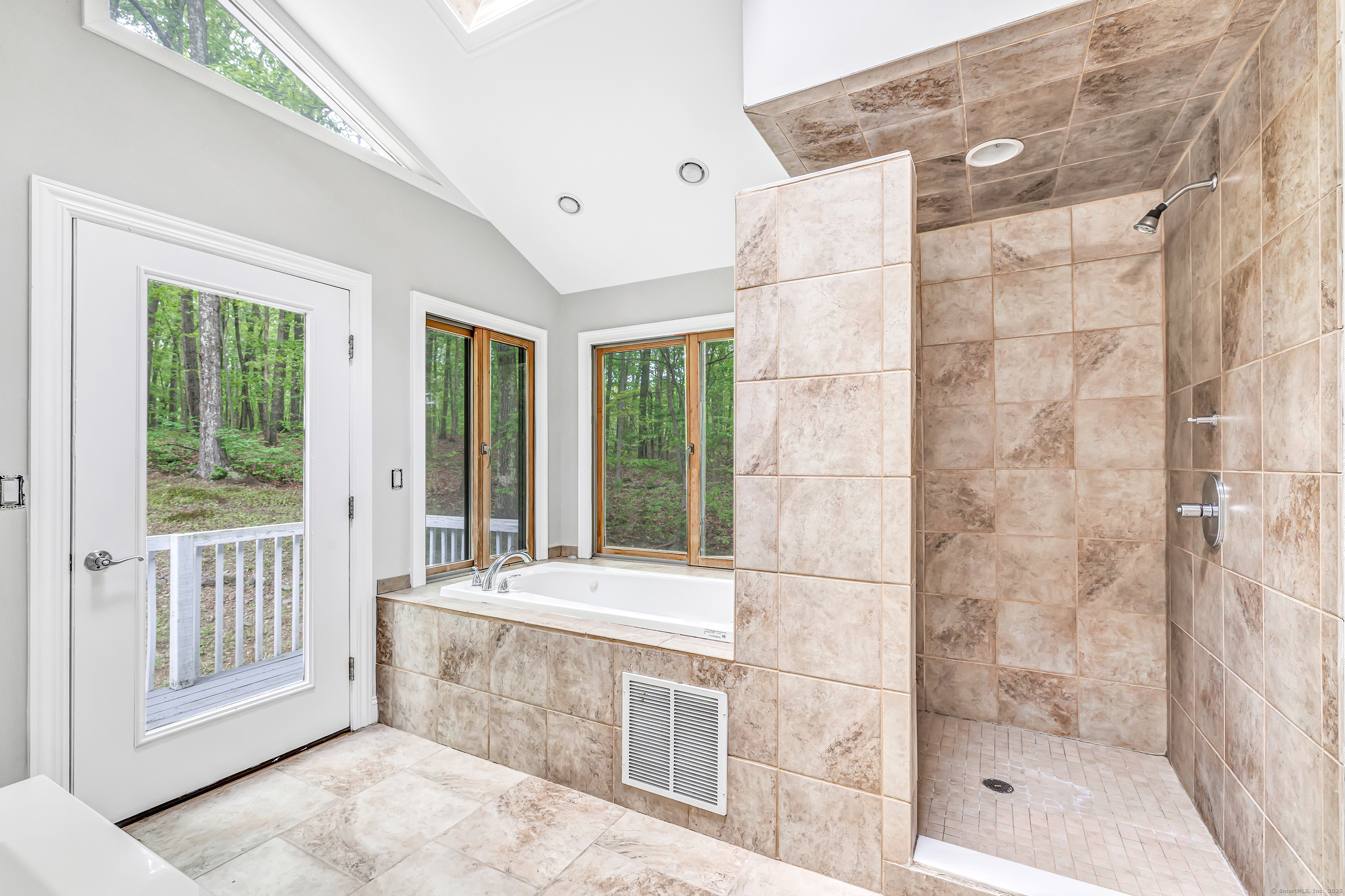 32 Old Bethel Road, Newtown, Connecticut image 21