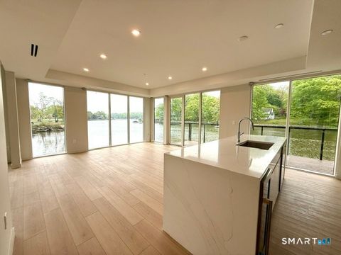 Condo For Rent - 251 Riverside Avenue #251B<br/> Westport, CT 06880