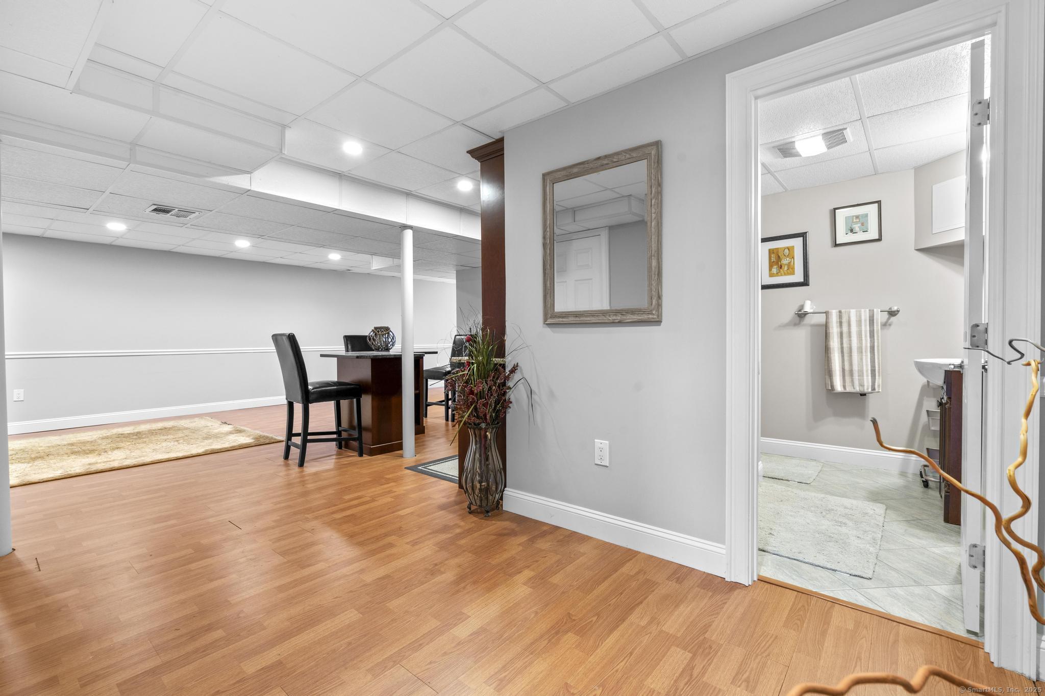 Portland, Connecticut 06480, United States, 4 Bedrooms Bedrooms, ,5 BathroomsBathrooms,Residential,Active,170439