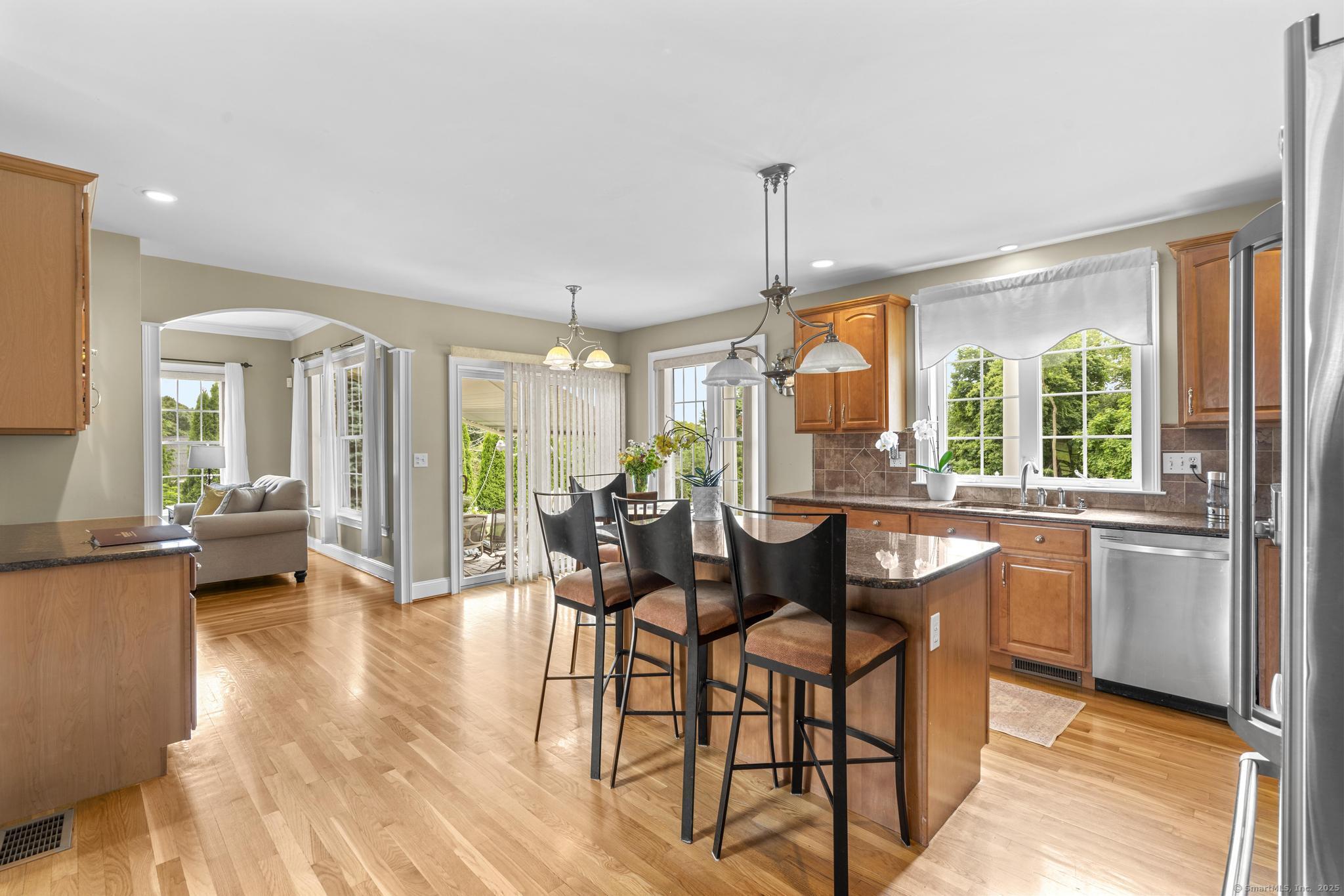 Portland, Connecticut 06480, United States, 4 Bedrooms Bedrooms, ,5 BathroomsBathrooms,Residential,Active,170439