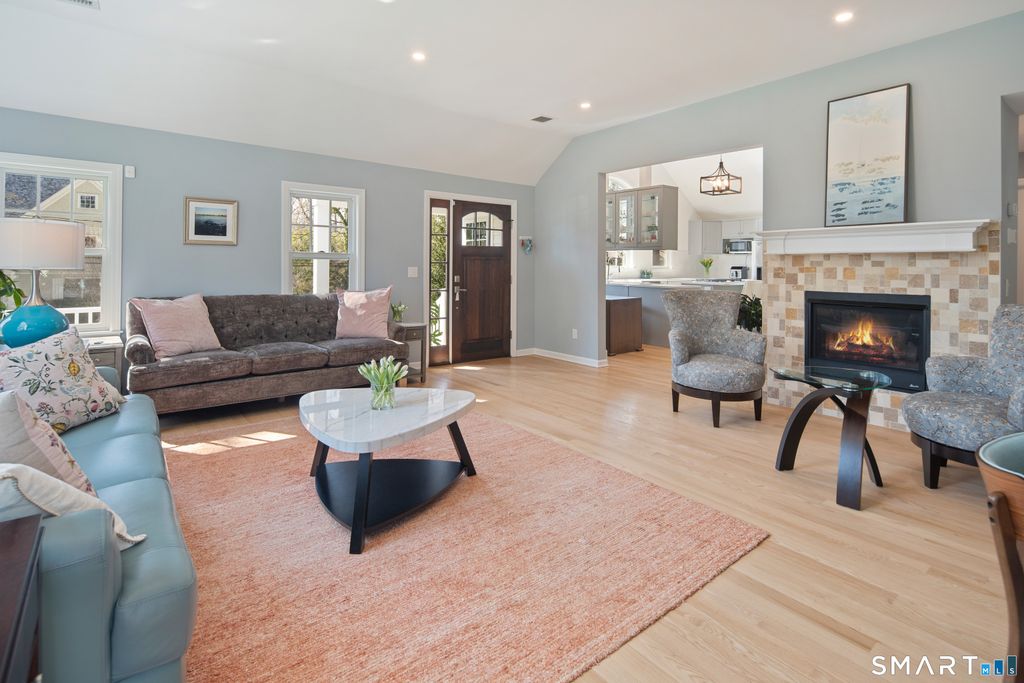 Photo of 8 Ledge Road, Norwalk, CT 06853 (MLS # 24166696)