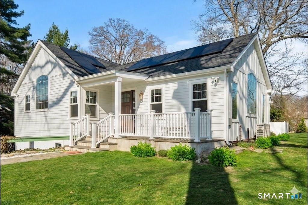 Photo of 8 Ledge Road, Norwalk, CT 06853 (MLS # 24166696)