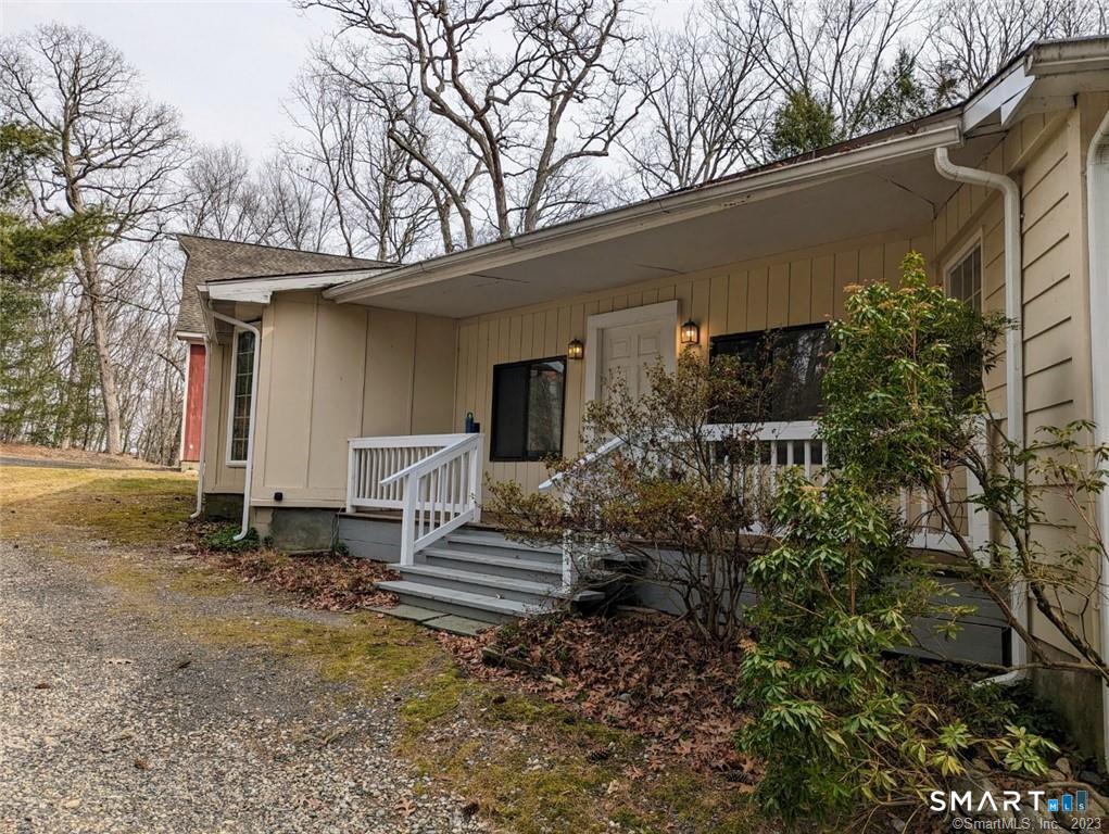 517 Newtown Turnpike A