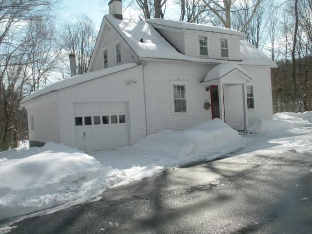 Photo 1 of 60 Hoydens Hill Road Cott, Fairfield, Connecticut, $1,950, Web #: 99094499