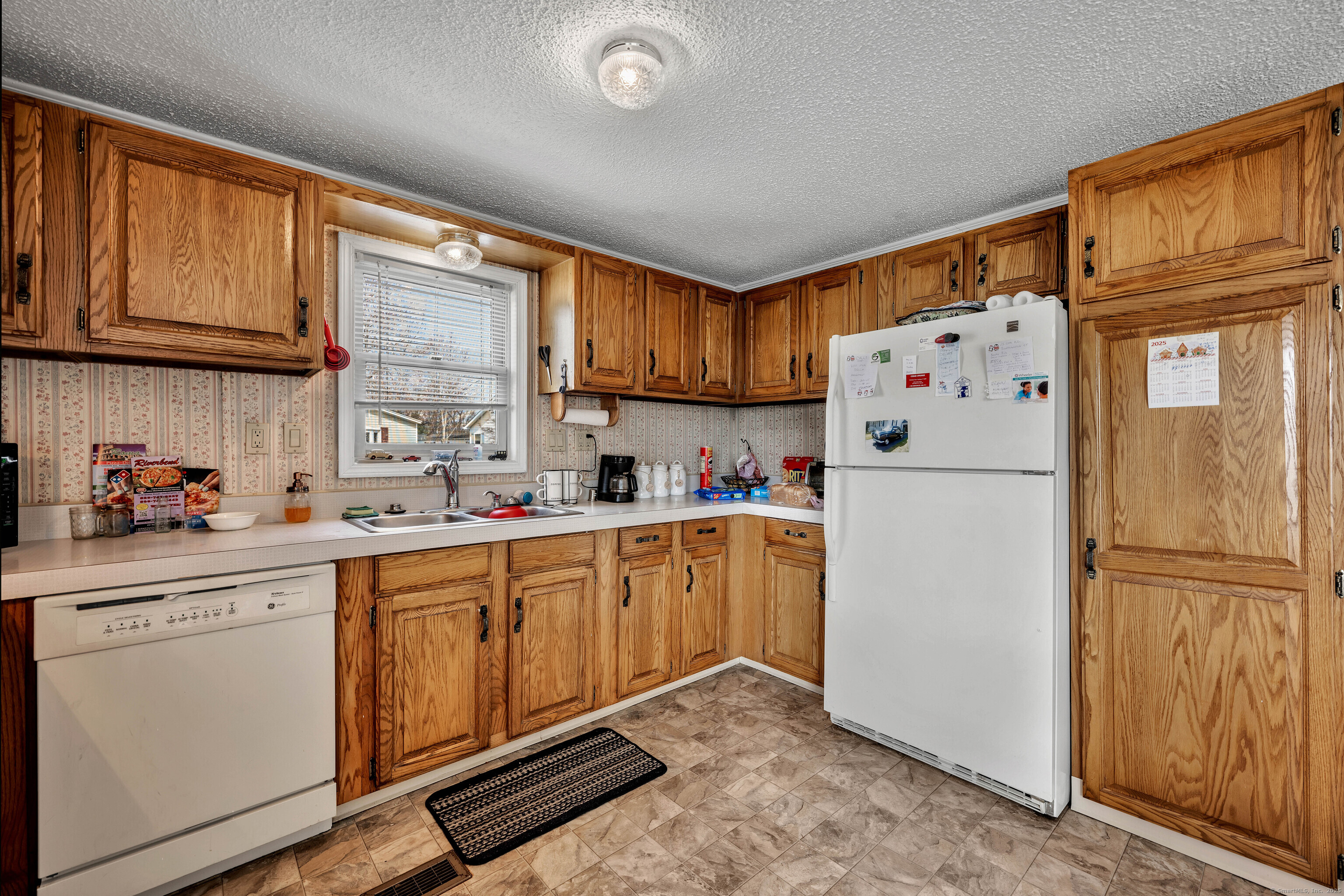 15 Oak Road, Southington, Connecticut image 5