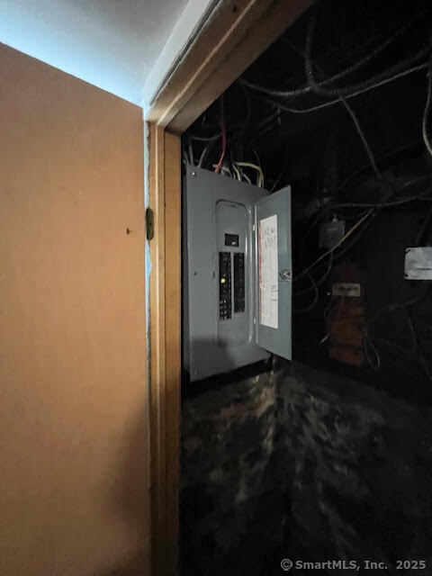 217 Hillcrest Road, Bridgeport, Connecticut image 36
