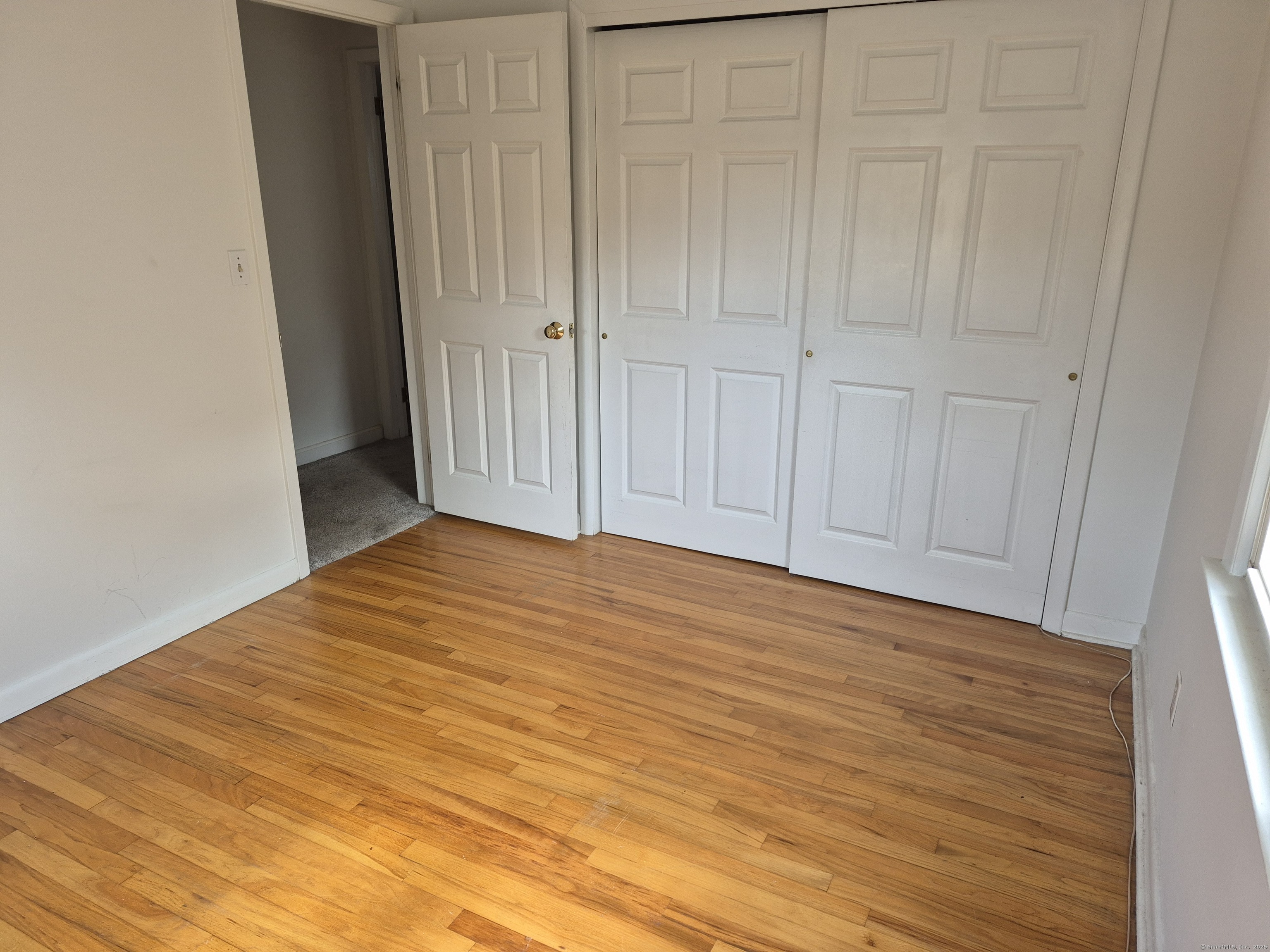 Fairfield, Connecticut 06824, United States, 2 Bedrooms Bedrooms, ,1 BathroomBathrooms,Residential,Pending,226783