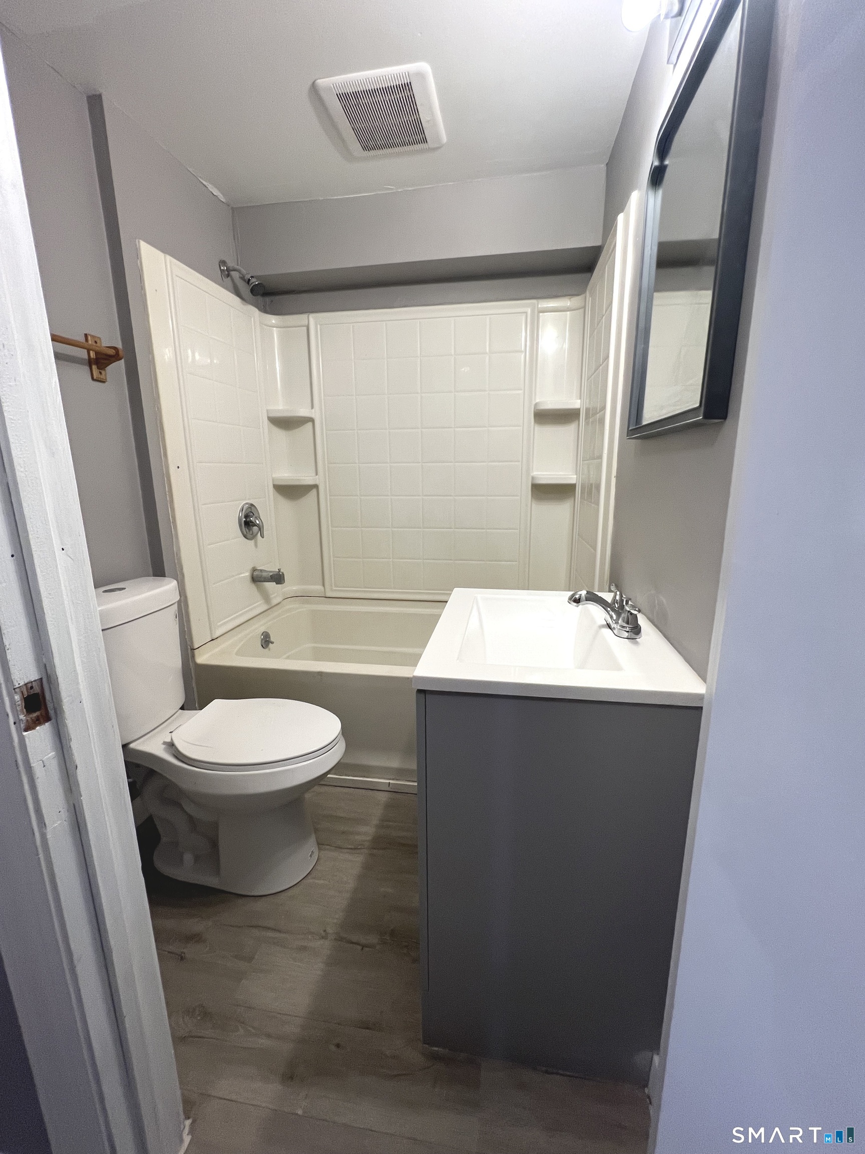 24 Saint Johns Street