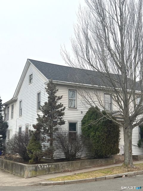 Tiny photo for 24 Saint Johns Street, Middletown, CT 06457 (MLS # 24151439)