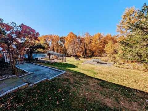 A home in New Milford