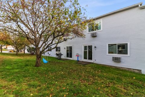 Tiny photo for 565 Clark Avenue #APT 18, Bristol, CT 06010 (MLS # 24127810)