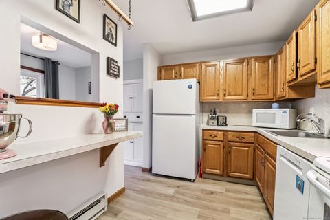 Tiny photo for 565 Clark Avenue #APT 18, Bristol, CT 06010 (MLS # 24127810)