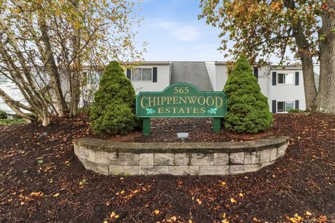 Tiny photo for 565 Clark Avenue #APT 18, Bristol, CT 06010 (MLS # 24127810)