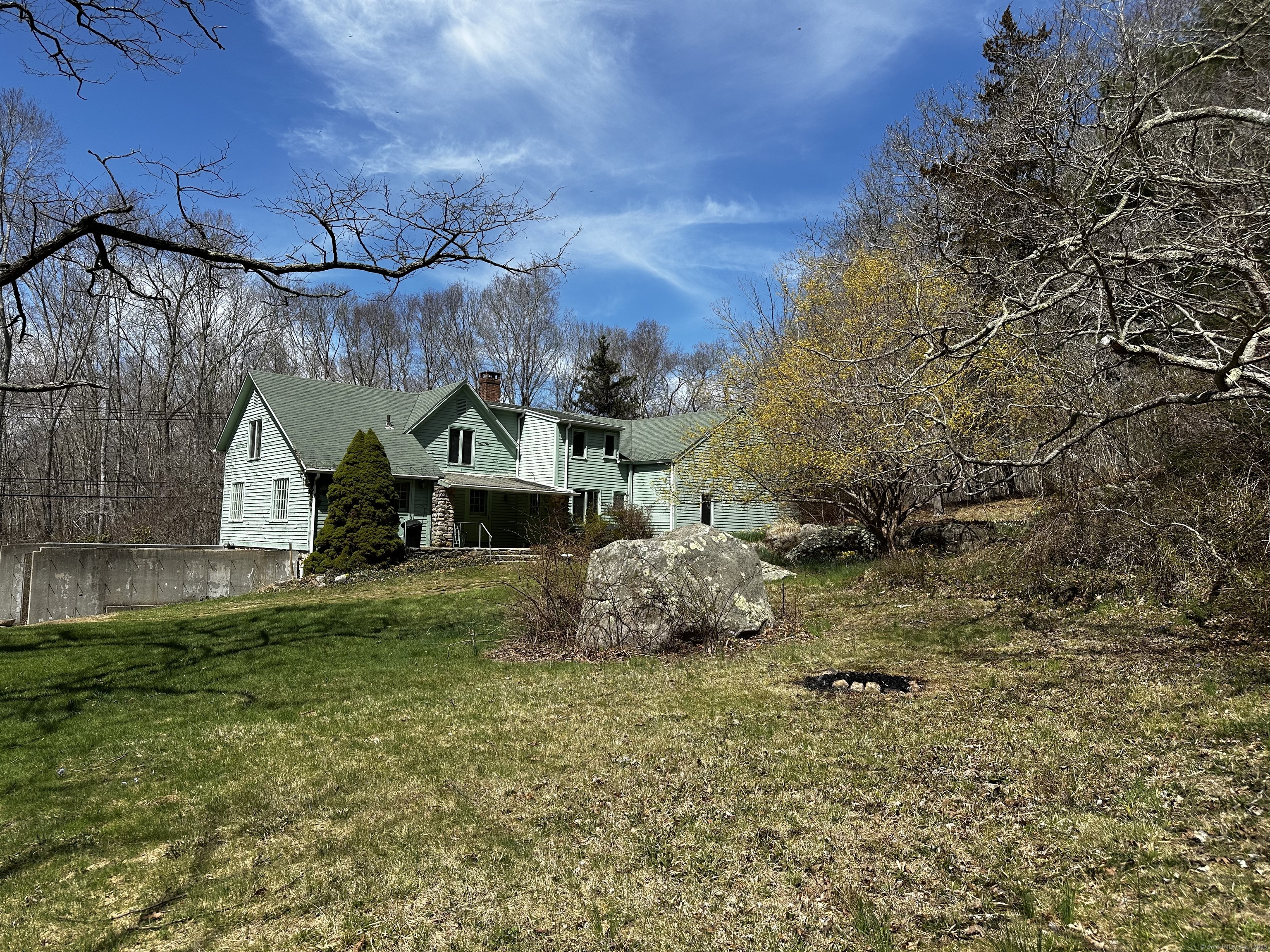 Lyme, Connecticut 06371, United States, 2 Bedrooms Bedrooms, ,2 BathroomsBathrooms,Residential,Pending,109858