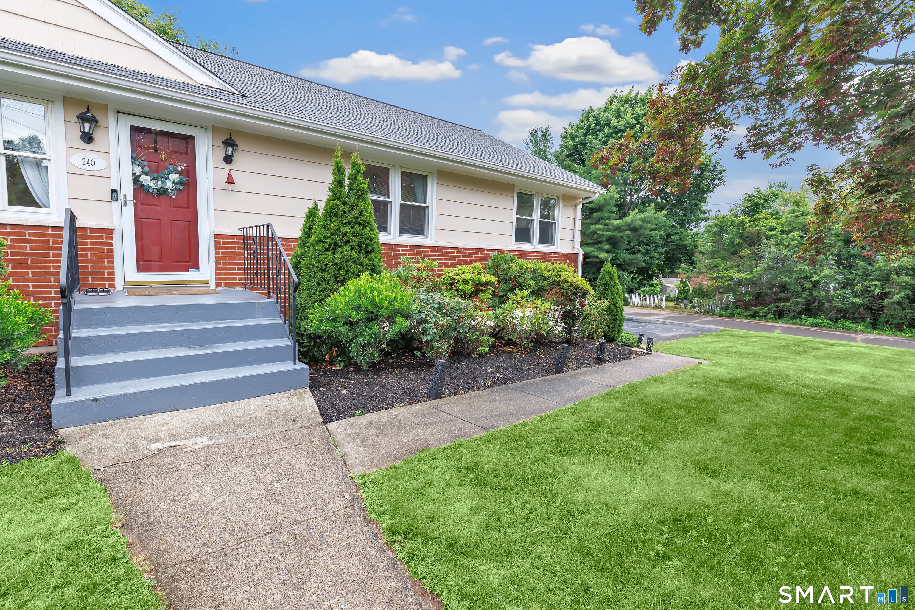 240 Blackhouse Road
