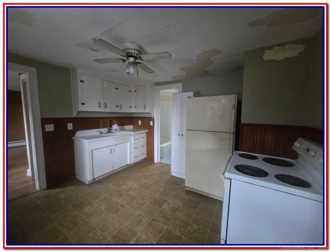 214 W Thames Street, Norwich, Connecticut image 6