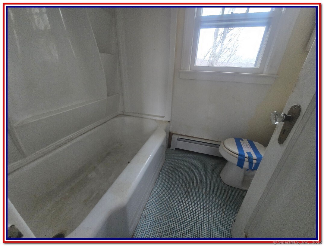 214 W Thames Street, Norwich, Connecticut image 10
