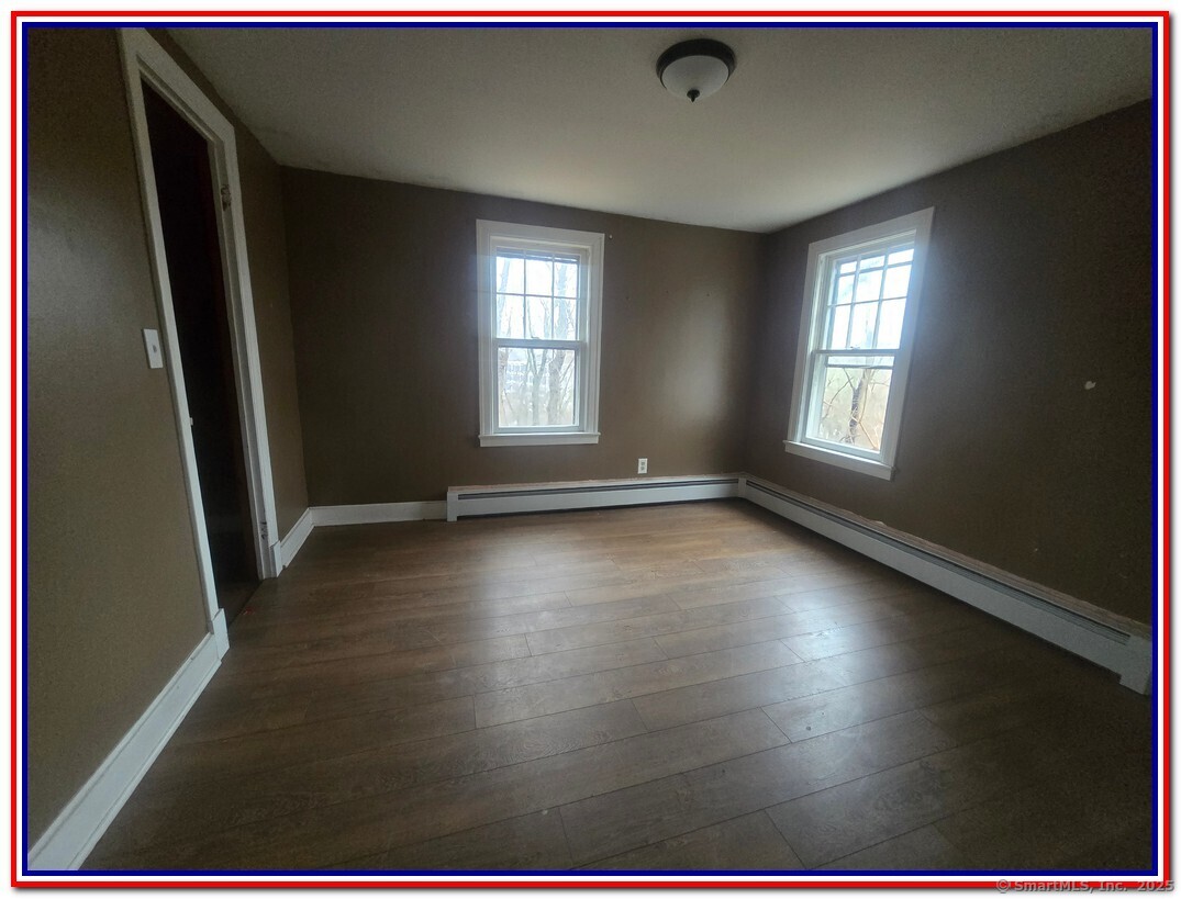 214 W Thames Street, Norwich, Connecticut image 8