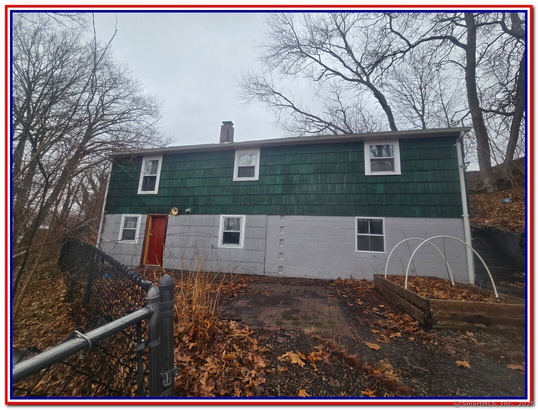 214 W Thames Street, Norwich, Connecticut image 2