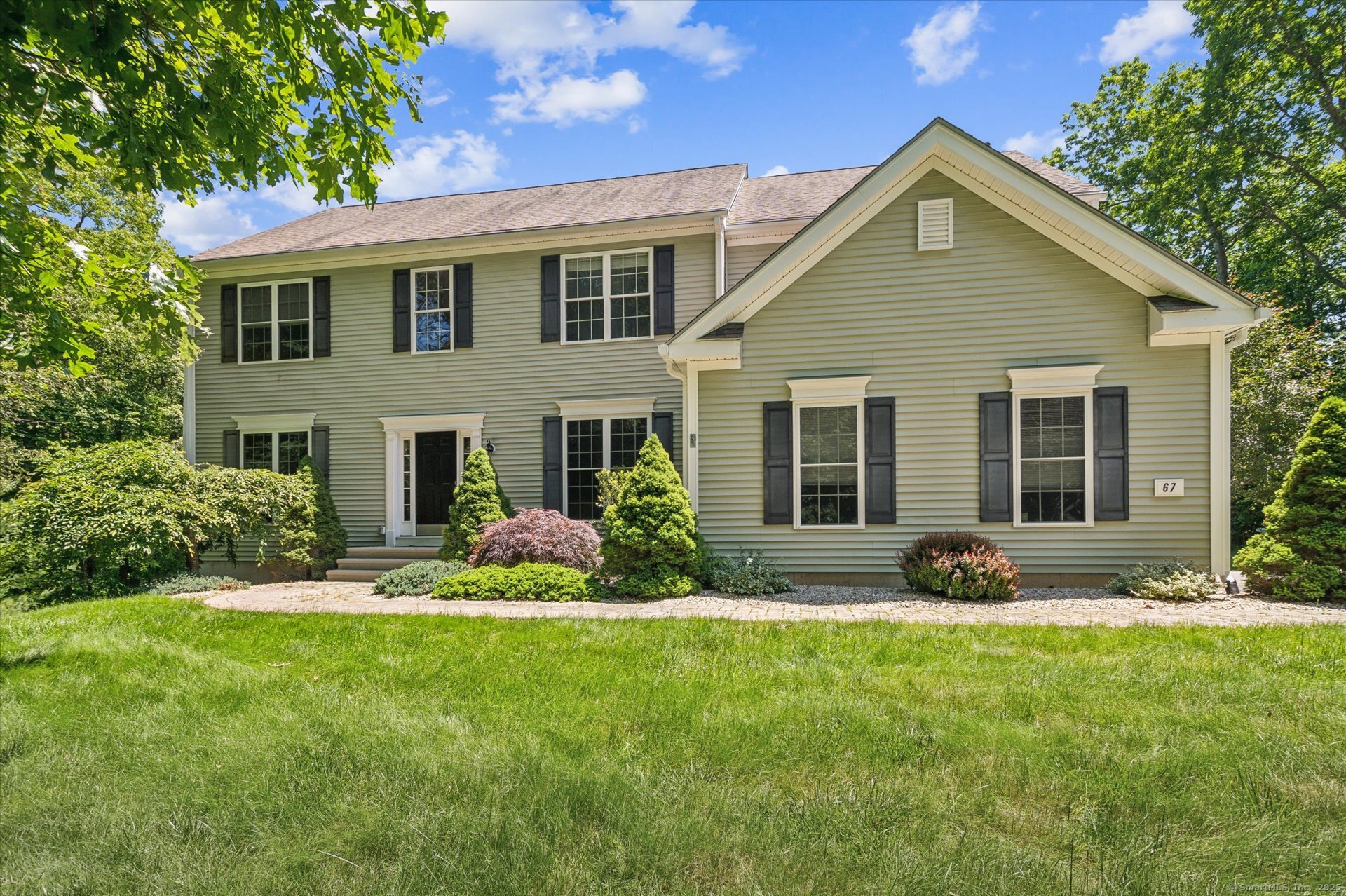 Bartman Road, Haddam, Connecticut - 4 Bedrooms  
3 Bathrooms  
9 Rooms - 