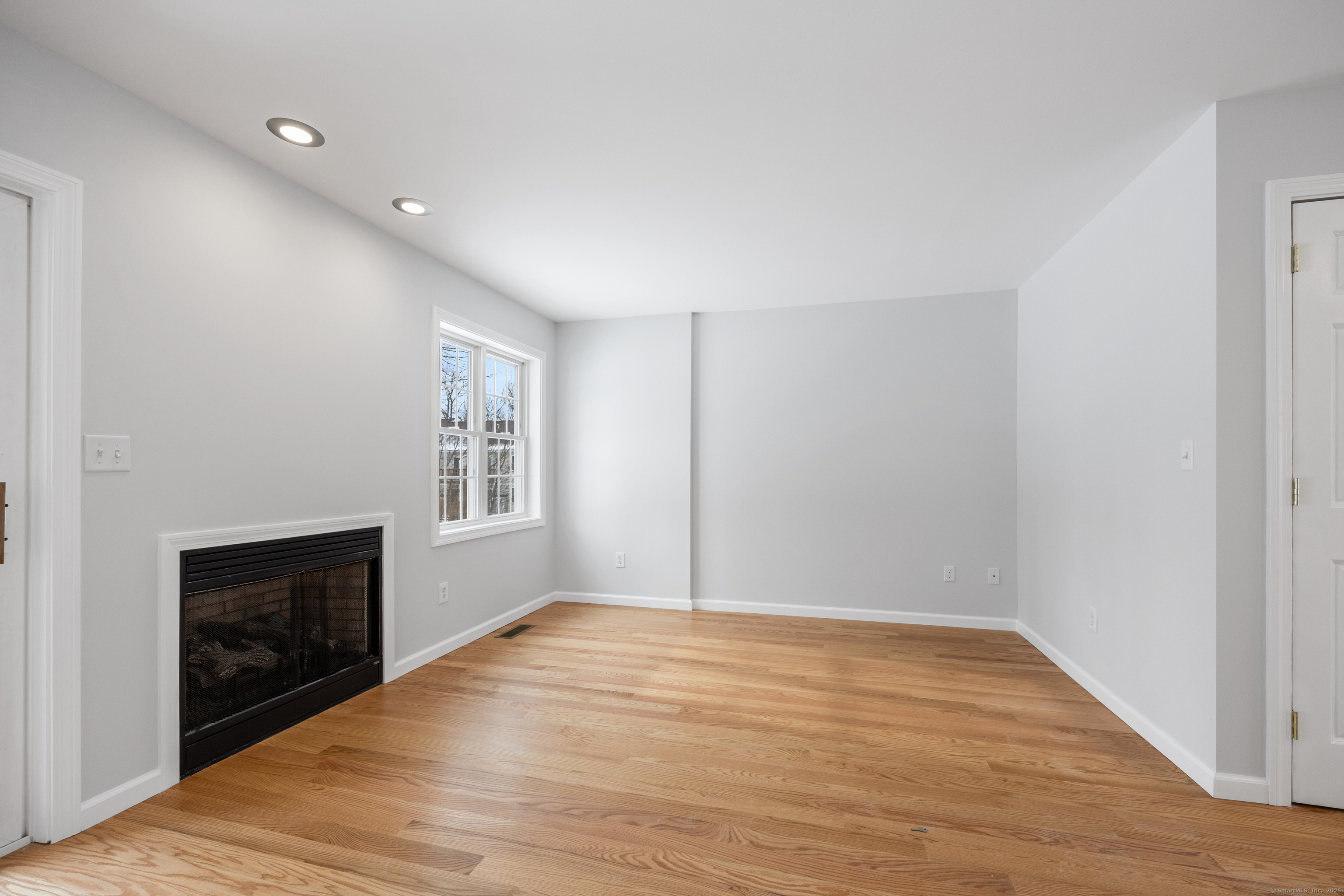 105 Marjorie Lane #105, Manchester, Connecticut image 6