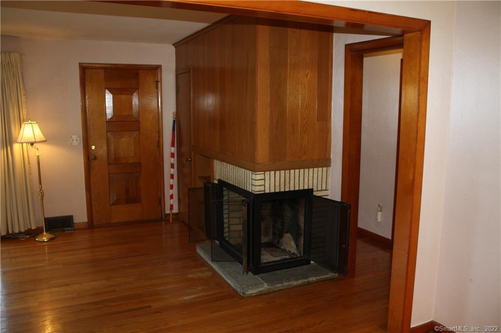 Photo 8 of 19 of 103 Harrison Avenue house