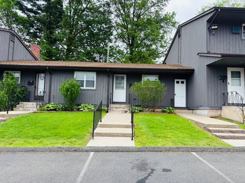 255 Williamstown Court 255 Newington CT 06111