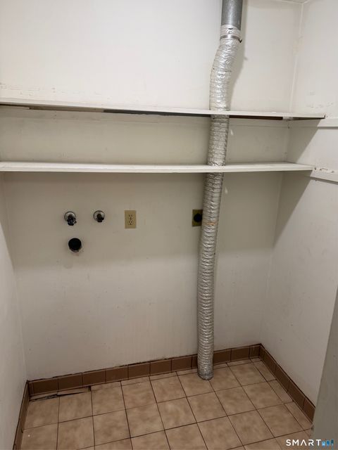 Tiny photo for 81 Park Avenue #2008, Danbury, CT 06810 (MLS # 24154912)