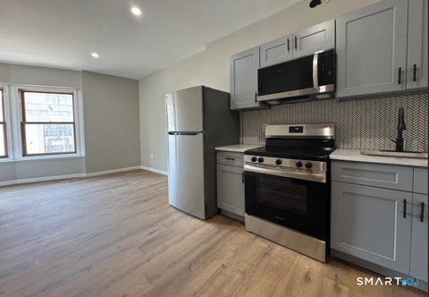 Multifamily For Rent - 61 Field Street #309<br/> Waterbury, CT 06702