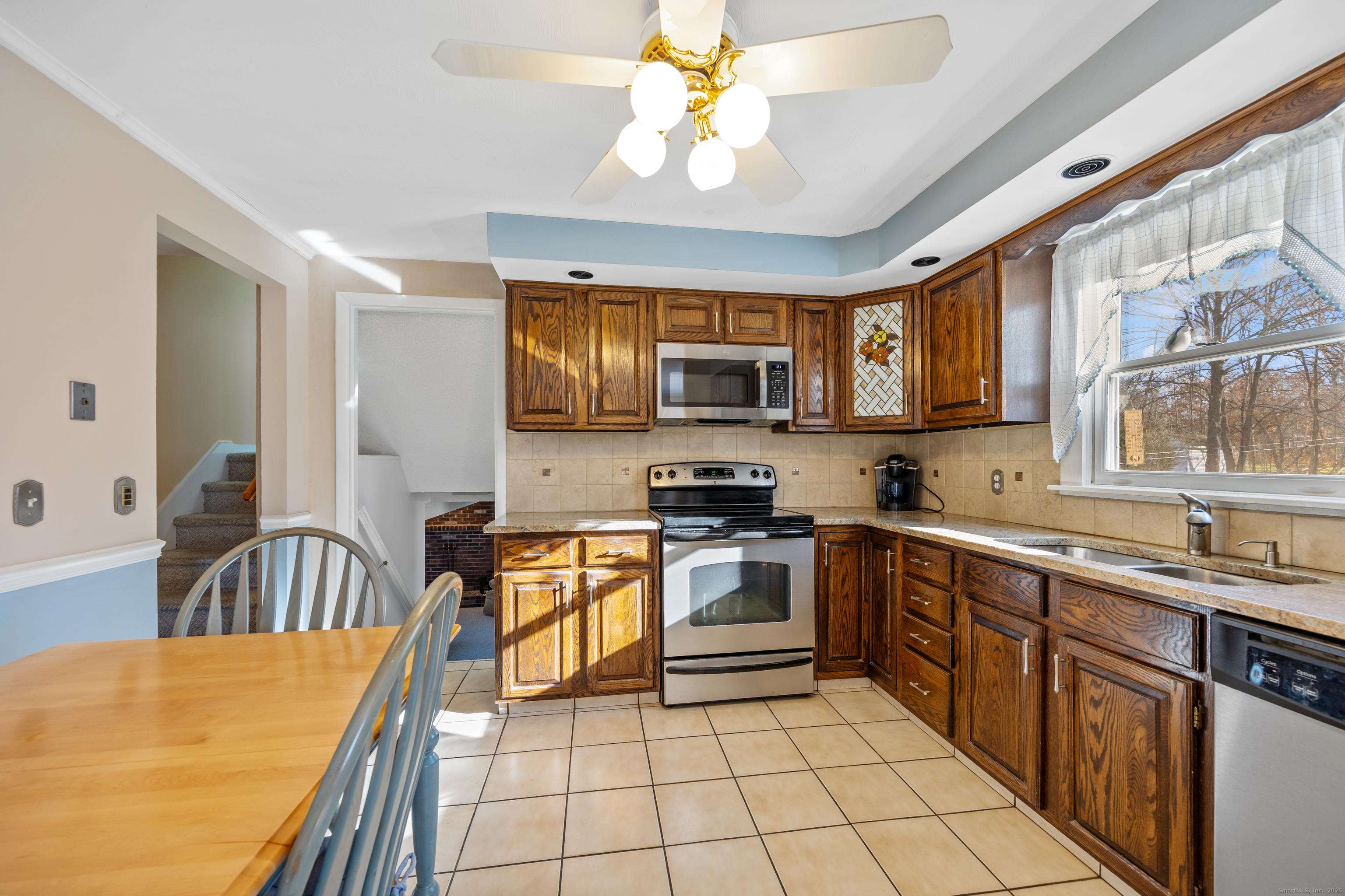 North Haven, Connecticut 06473, United States, 3 Bedrooms Bedrooms, ,2 BathroomsBathrooms,Residential,Coming Soon,249361