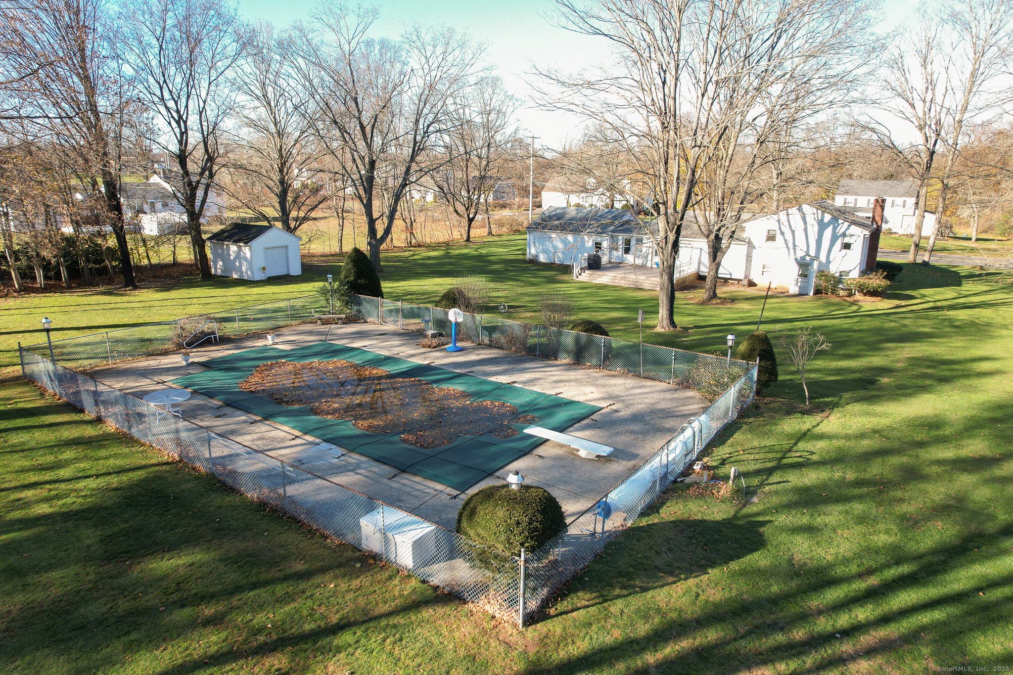 North Haven, Connecticut 06473, United States, 3 Bedrooms Bedrooms, ,2 BathroomsBathrooms,Residential,Coming Soon,249361