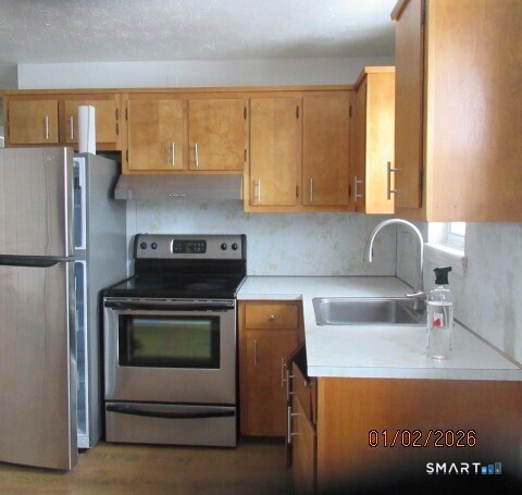 152 Surrey Drive 156