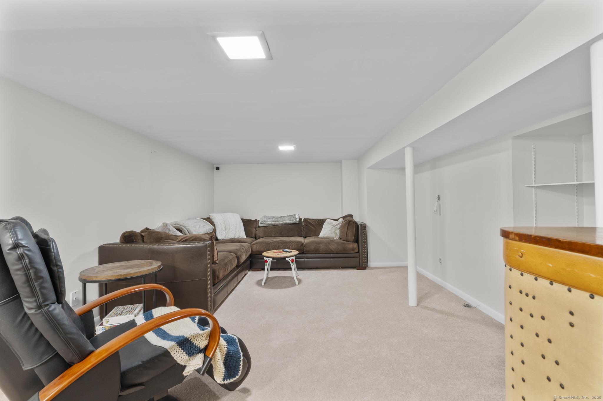 16 Black Twig Place, Stamford, Connecticut image 23