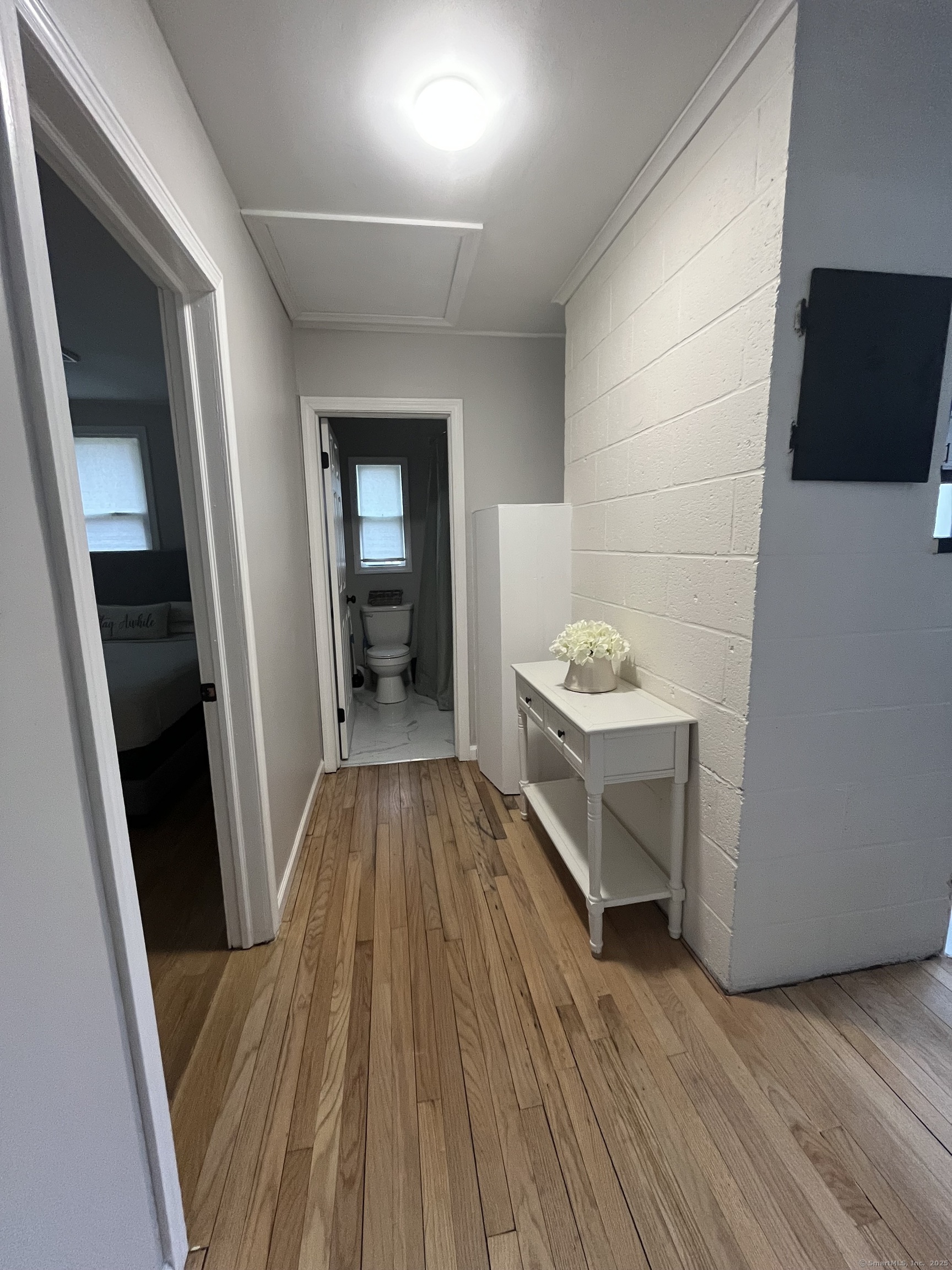 538B Winthrop Road 9