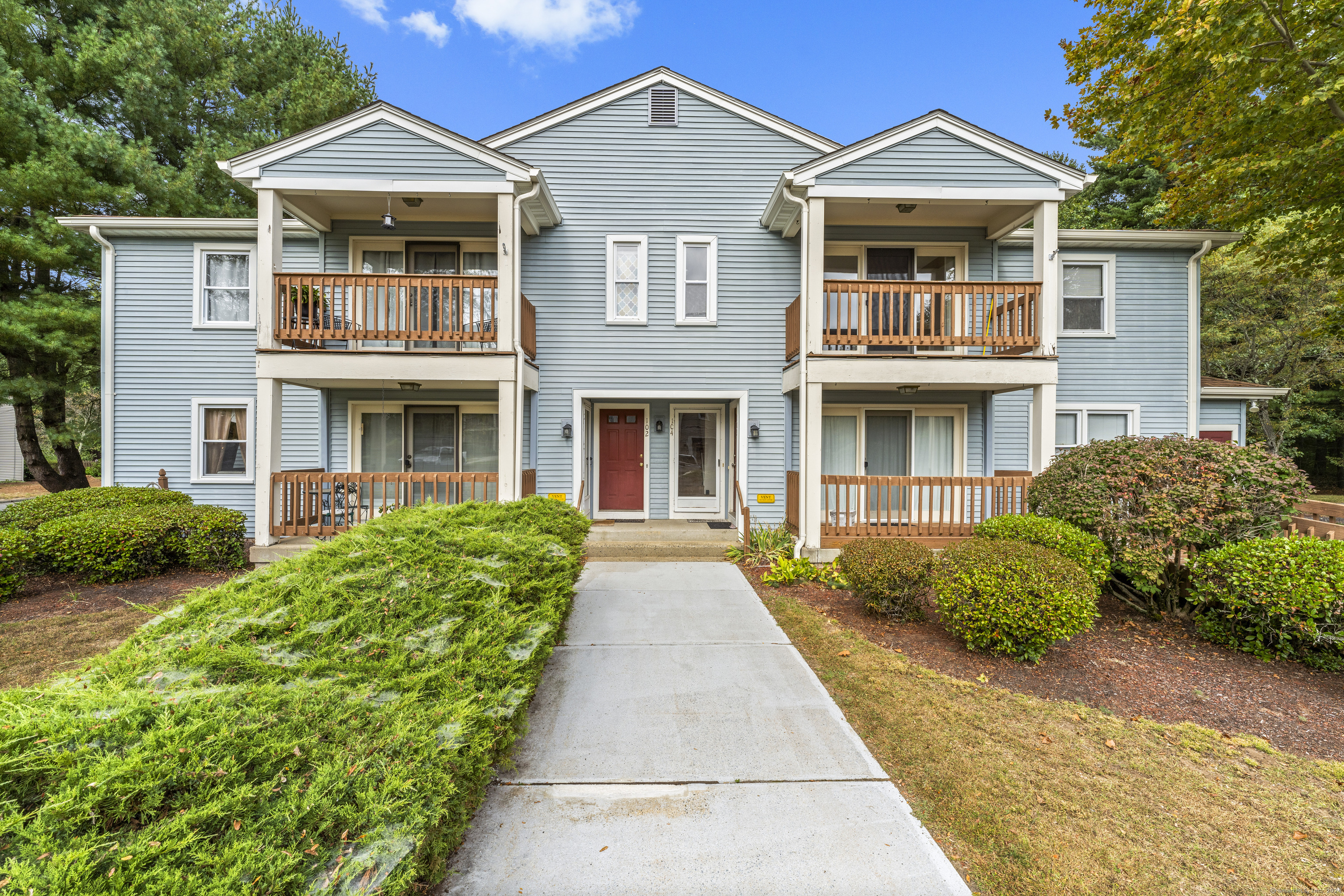 Property for Sale at 104 Ashmead Commons 104, Enfield, Connecticut - Bedrooms: 2 
Bathrooms: 2 
Rooms: 4  - $205,000