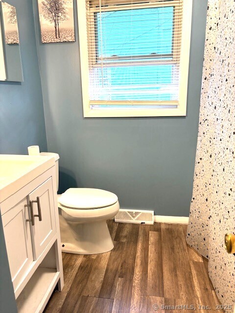 23 Dow Street, New London, Connecticut image 15