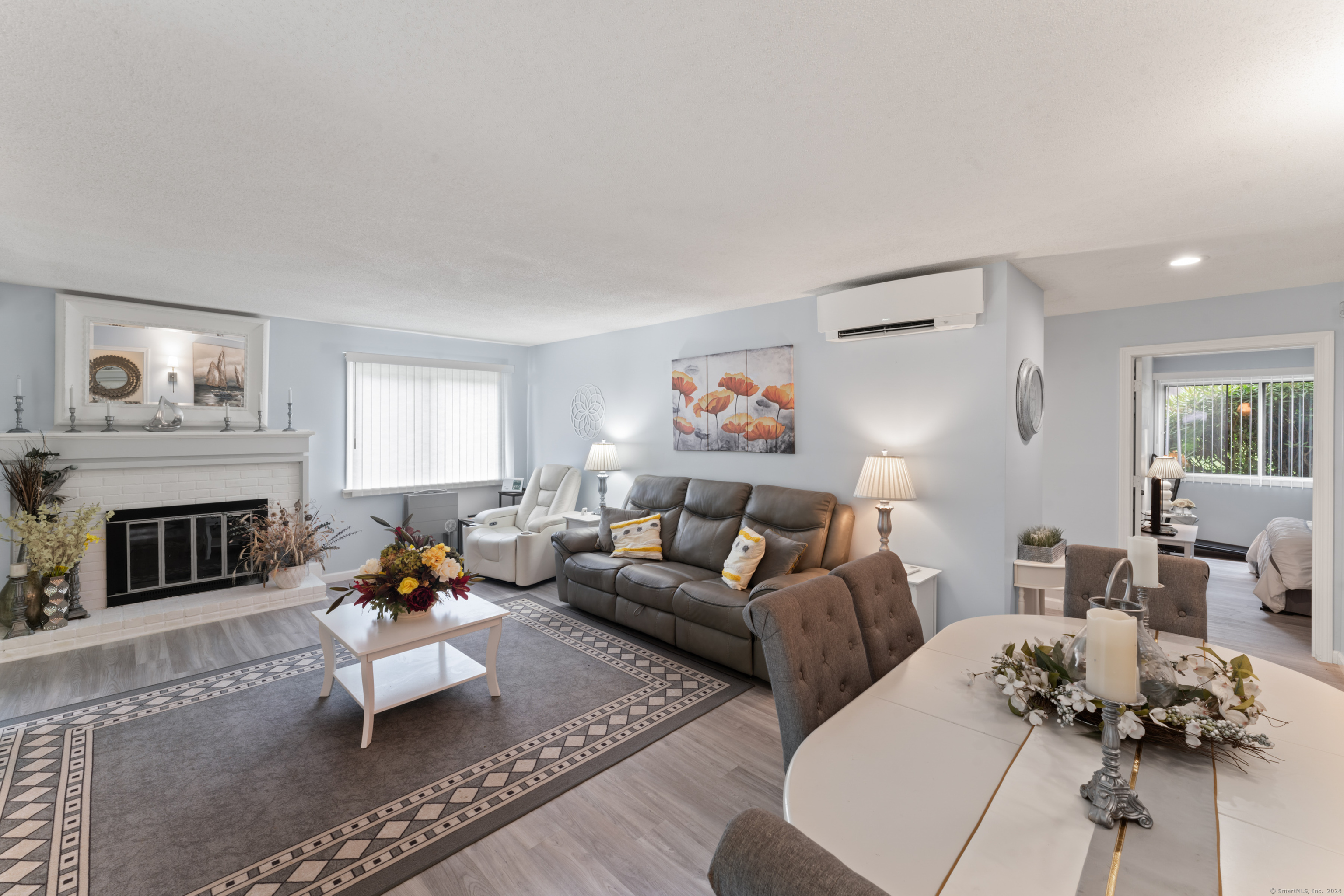 352 Heritage Village B