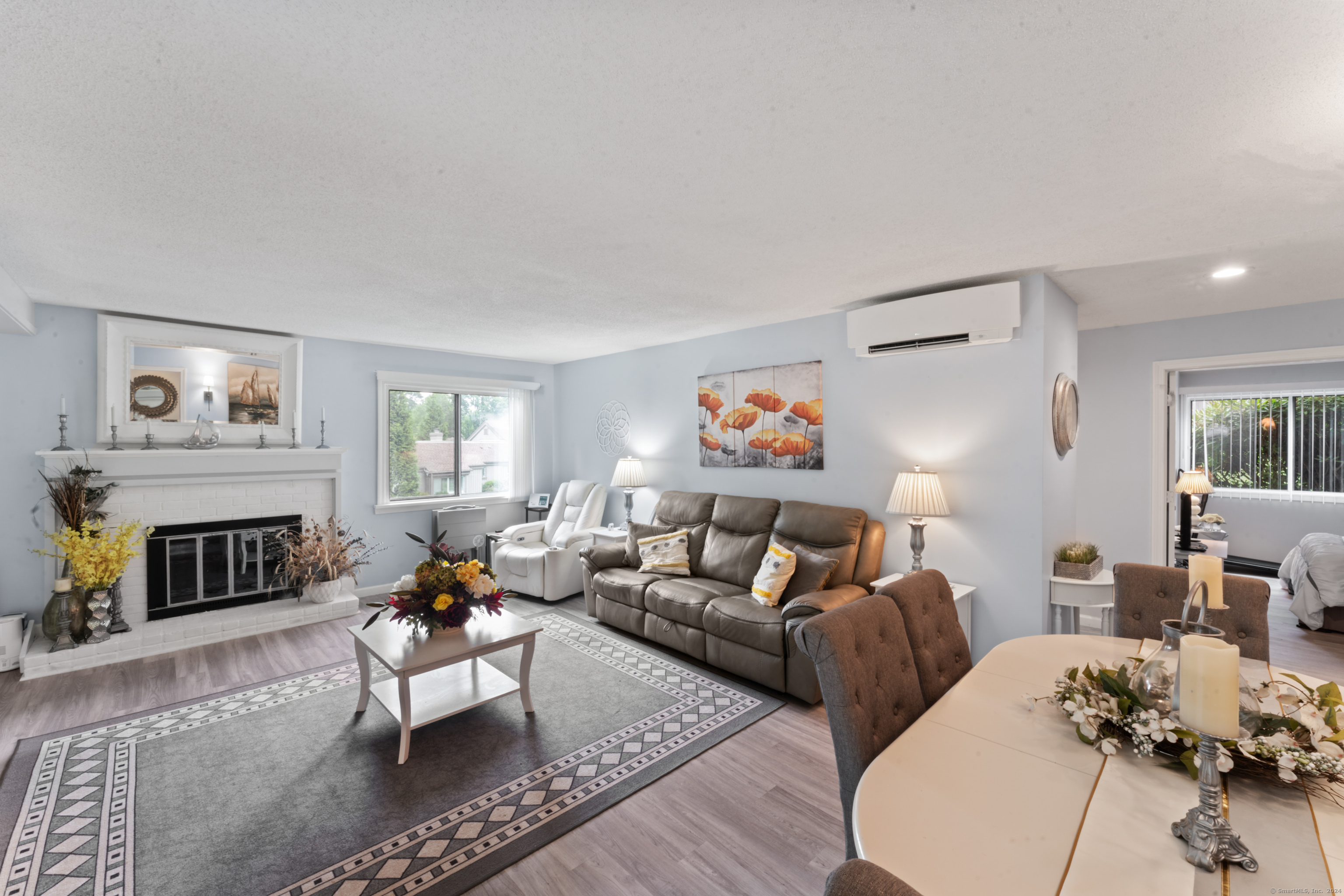 352 Heritage Village B