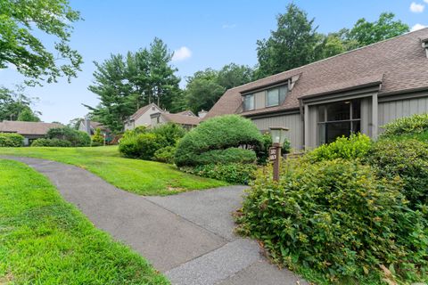 Photo of 352 Heritage Village #B, Southbury, CT 06488 (MLS # 24158869)