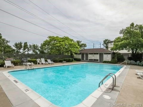 Tiny photo for 27 Crows Nest Lane #6D, Danbury, CT 06810 (MLS # 24155192)