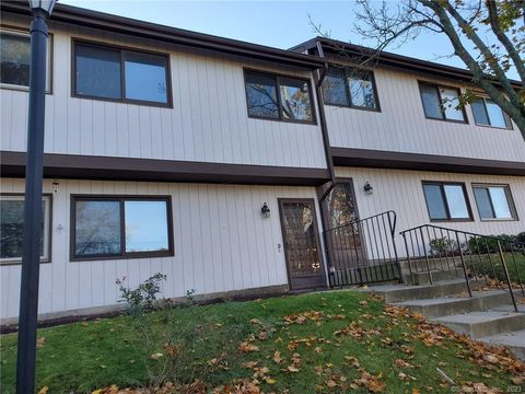 Tiny photo for 27 Crows Nest Lane #6D, Danbury, CT 06810 (MLS # 24155192)