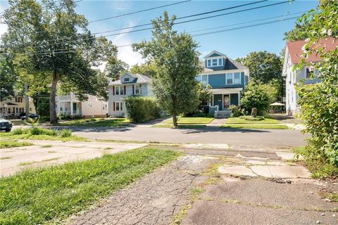 Tiny photo for 6 Barnett Street, New Haven, CT 06515 (MLS # 24162339)
